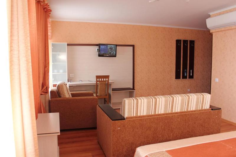 Nadzeya Hotel Гомель Экстерьер фото